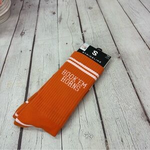 NWT strideline UT longhorns university of Texas burnt Orange Men's Socks
